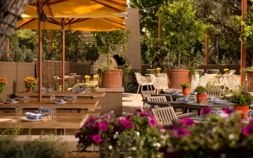 The Garland - Front Yard Restaurant The Garland - Front Yard Restaurant